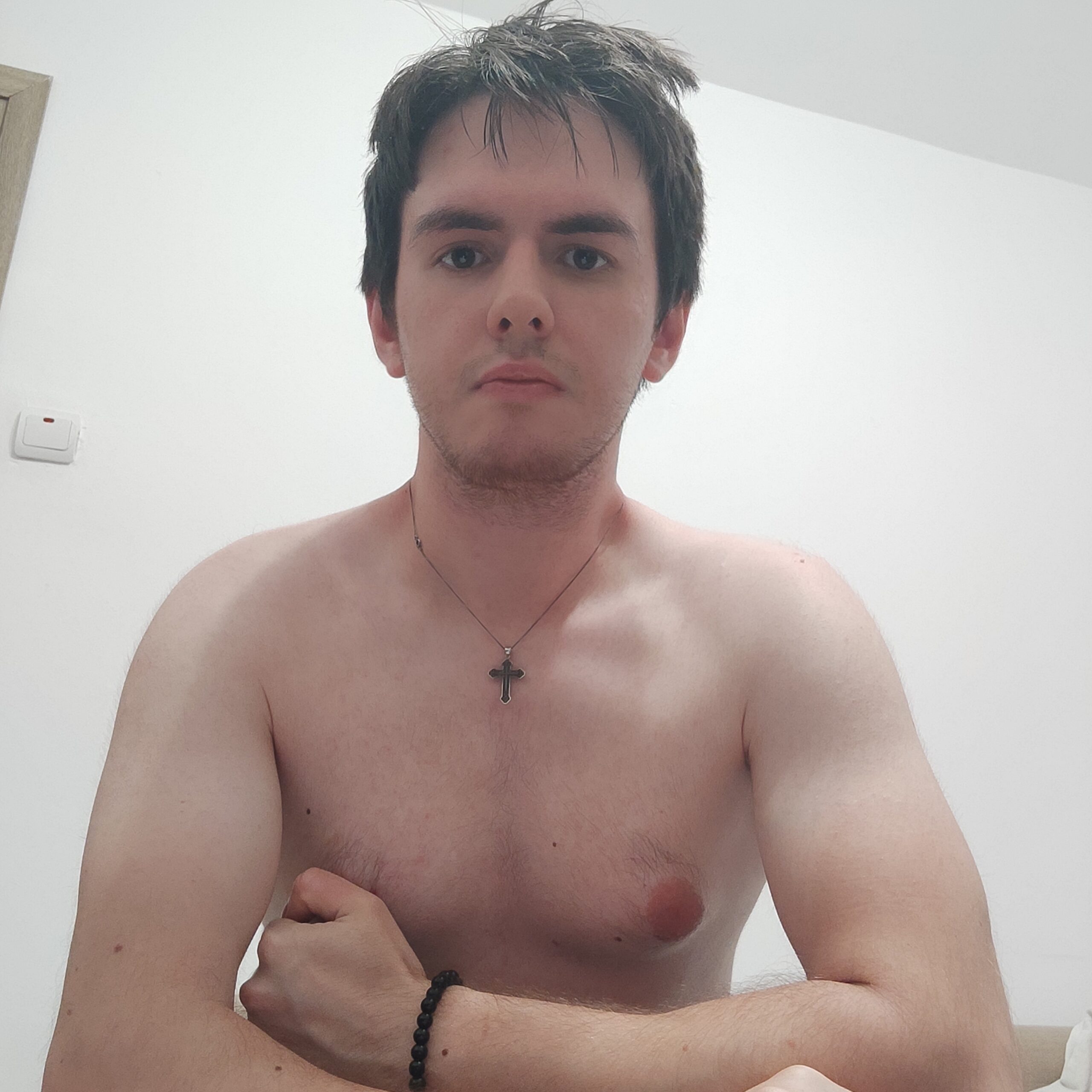 gigolo discret Constanța